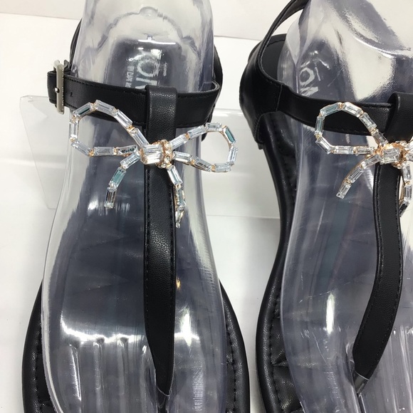 JOMO by Cape Robbin Black Thong Slingback Sandals - Picture 11 of 12